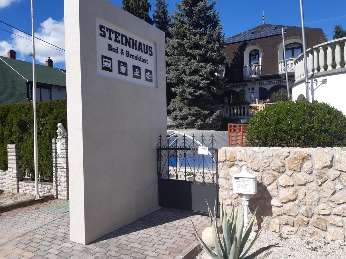 Steinhaus Bed & Breakfast Кестхей Екстер'єр фото