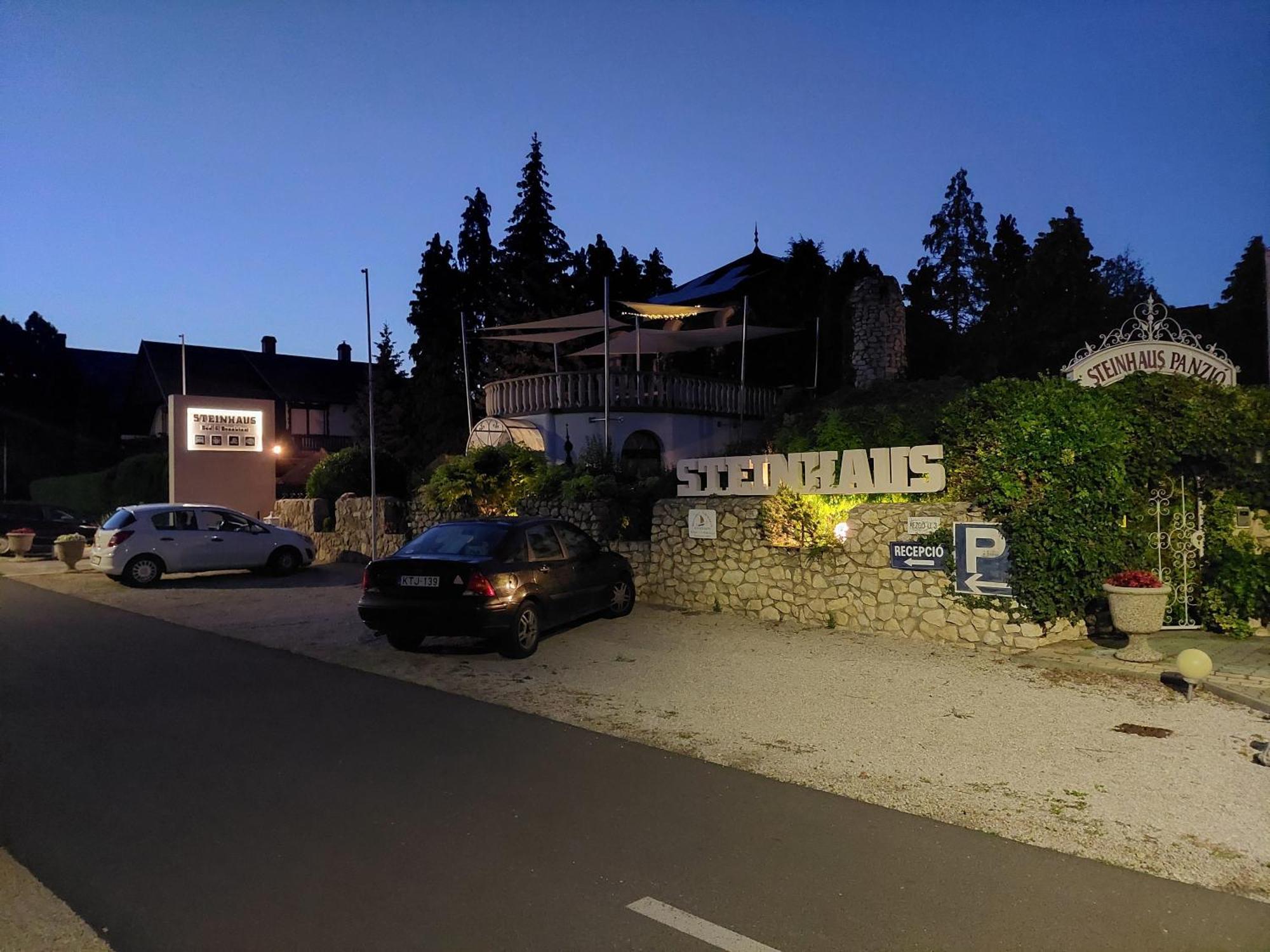 Steinhaus Bed & Breakfast Кестхей Екстер'єр фото