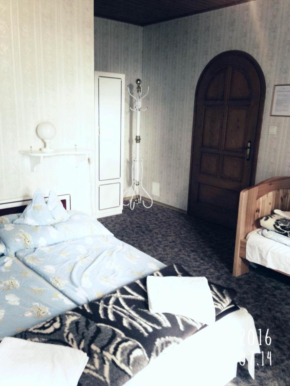 Steinhaus Bed & Breakfast Кестхей Екстер'єр фото